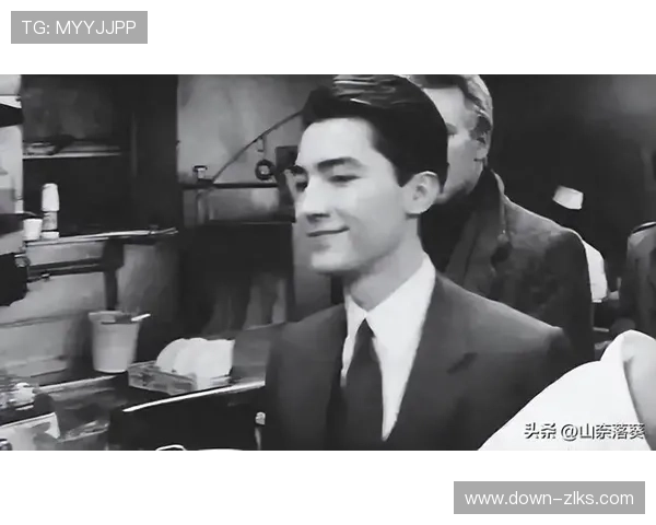 尊龙人生就是博旧版：解析尊龙在旧版中的角色塑造与人生价值观的体现